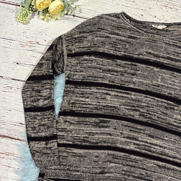 Eileen Fisher Organic Linen crewneck sweater marled black & cream petite fit - Picture 4 of 10